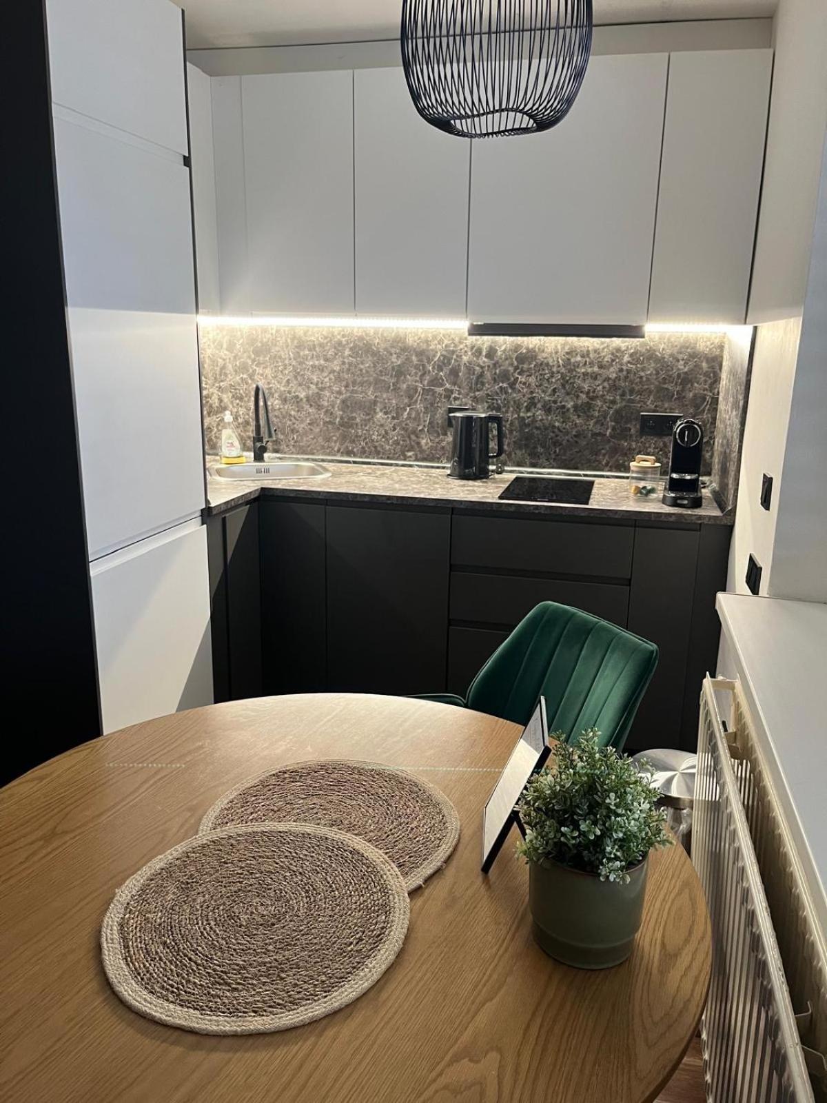 פרשוב Iq Apartments מראה חיצוני תמונה