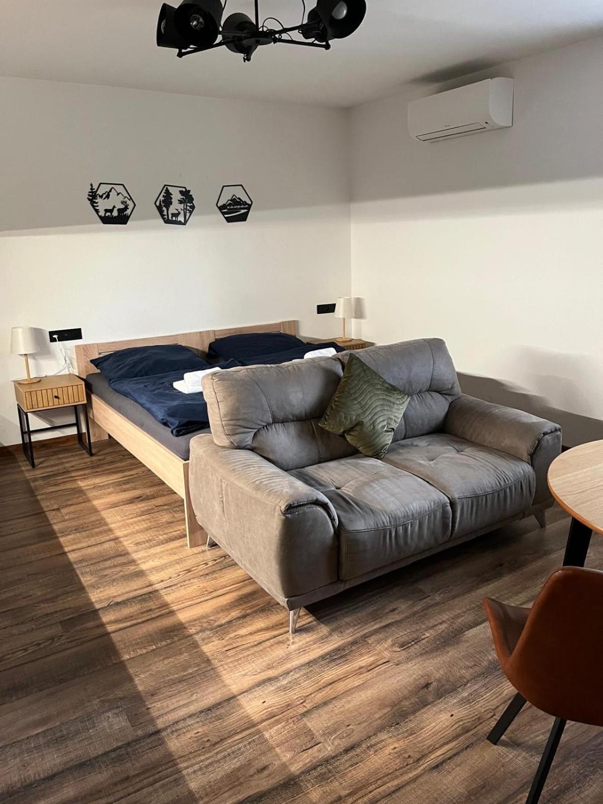 פרשוב Iq Apartments מראה חיצוני תמונה