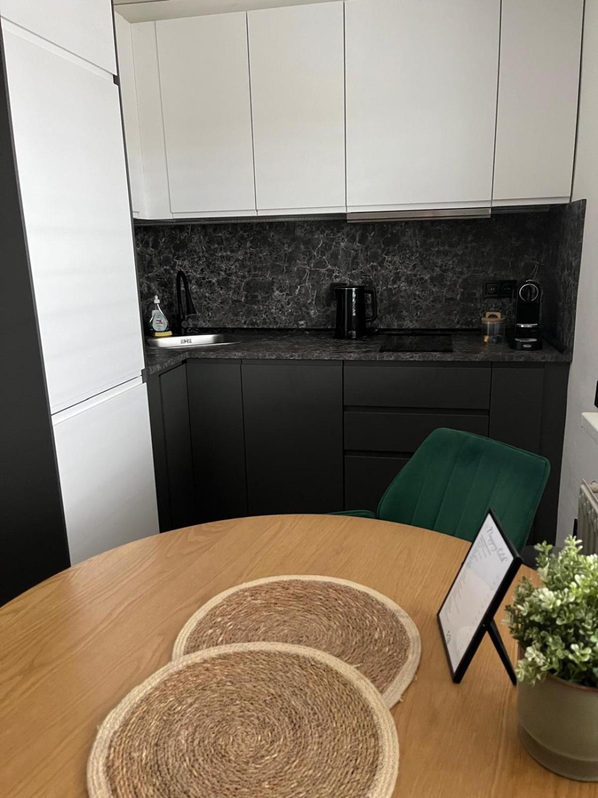 פרשוב Iq Apartments מראה חיצוני תמונה