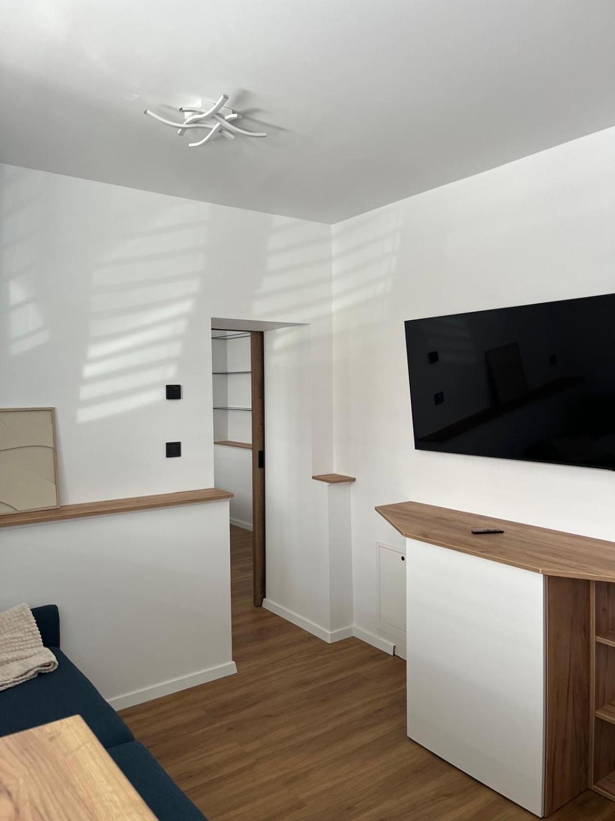 פרשוב Iq Apartments מראה חיצוני תמונה